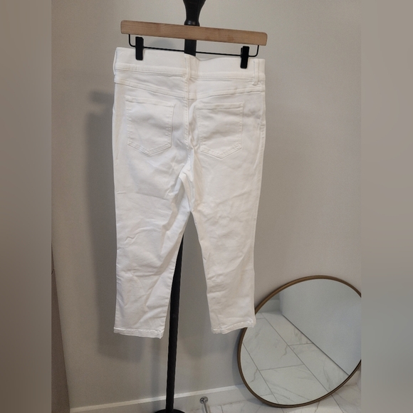 Spanx Straight Leg Jeans Size Large Petite New NWT - Picture 6 of 9